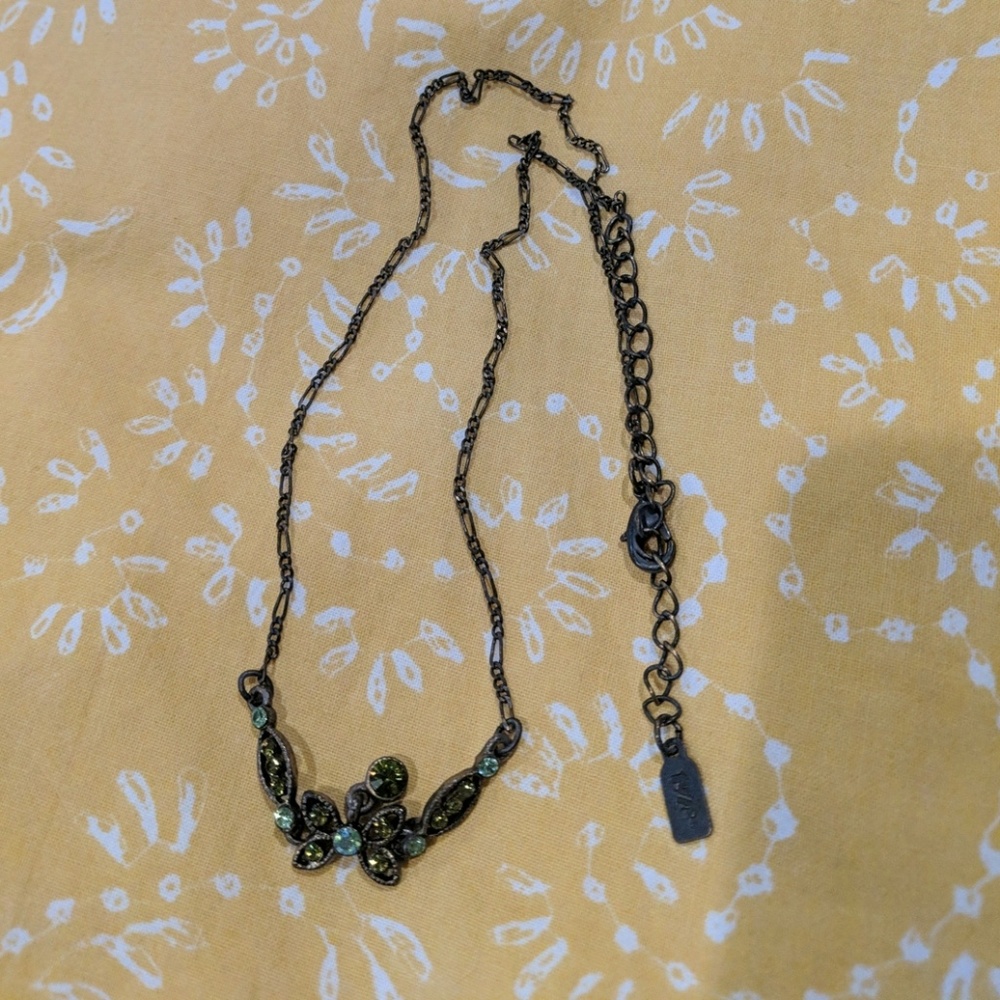 1928 Company Peridot Green Stone Necklace